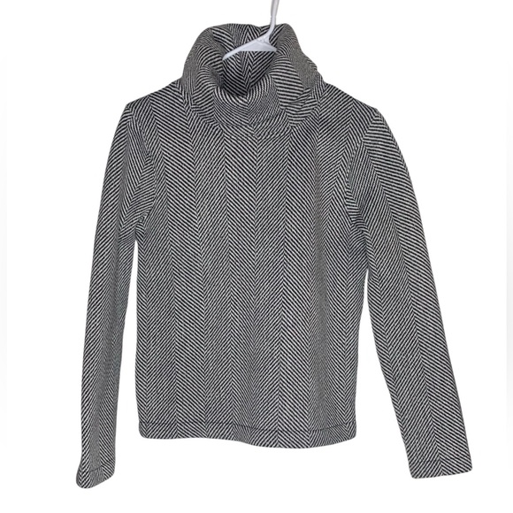 J.Crew Factory Black and White Herringbone Top - Picture 4 of 7